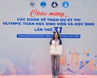 Nữ sinh Du lịch và Ngoại ngữ đoạt Huy chương Vàng môn Đại số cấp quốc gia